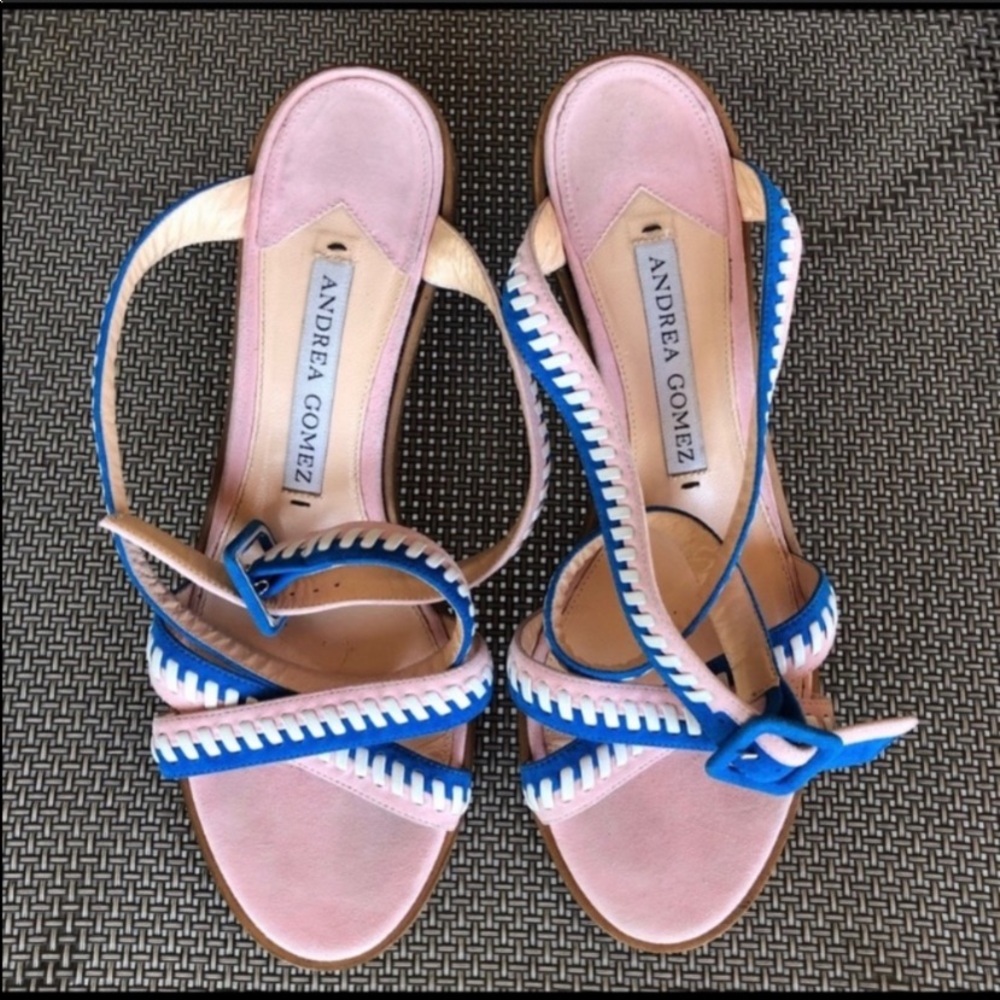 New - BLUE Andrea Gomez Bea suede block heels